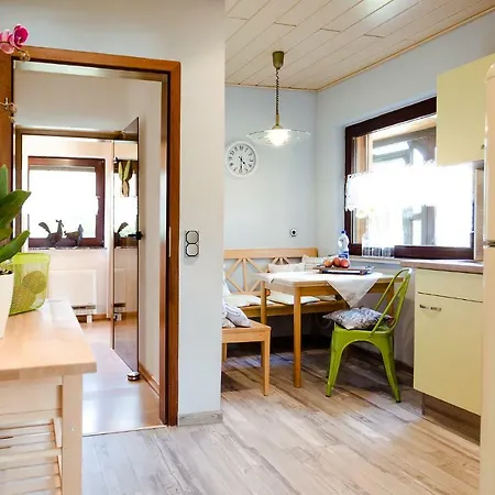 Holiday home Am Bergeshang
