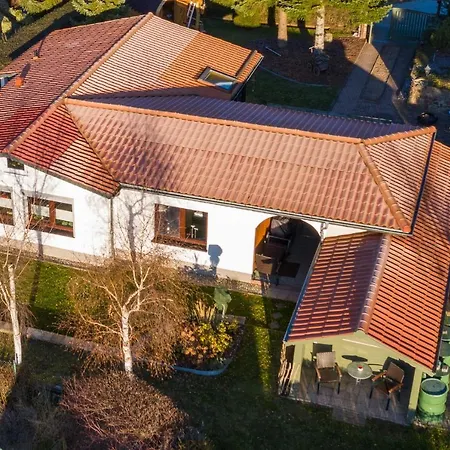 Am Bergeshang Holiday home *