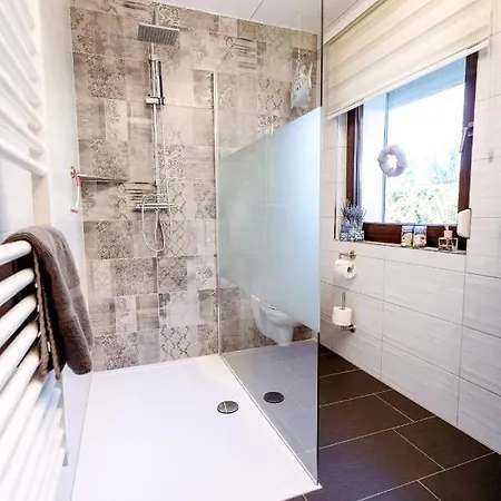 Am Bergeshang Holiday home